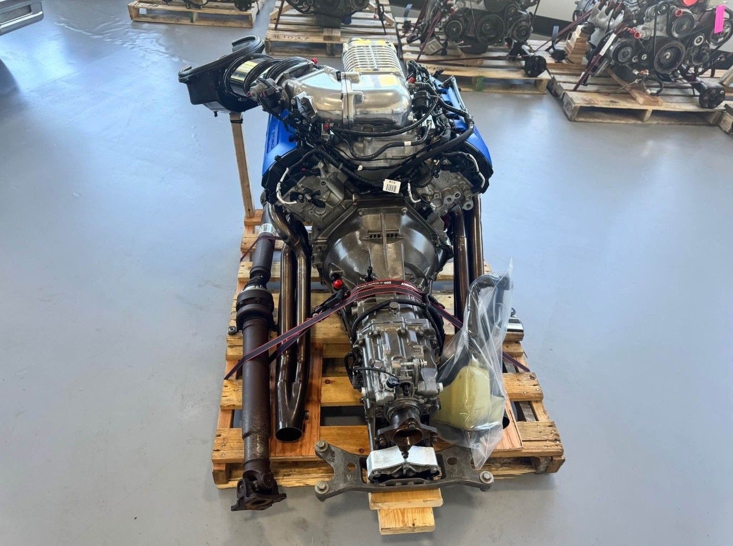 2011 mustang gen 1 coyote mt 82 drivetrain with a whipple supercharger kit 2011 mustang gen 1 coyote mt 82 drivetrain with a whipple supercharger kit