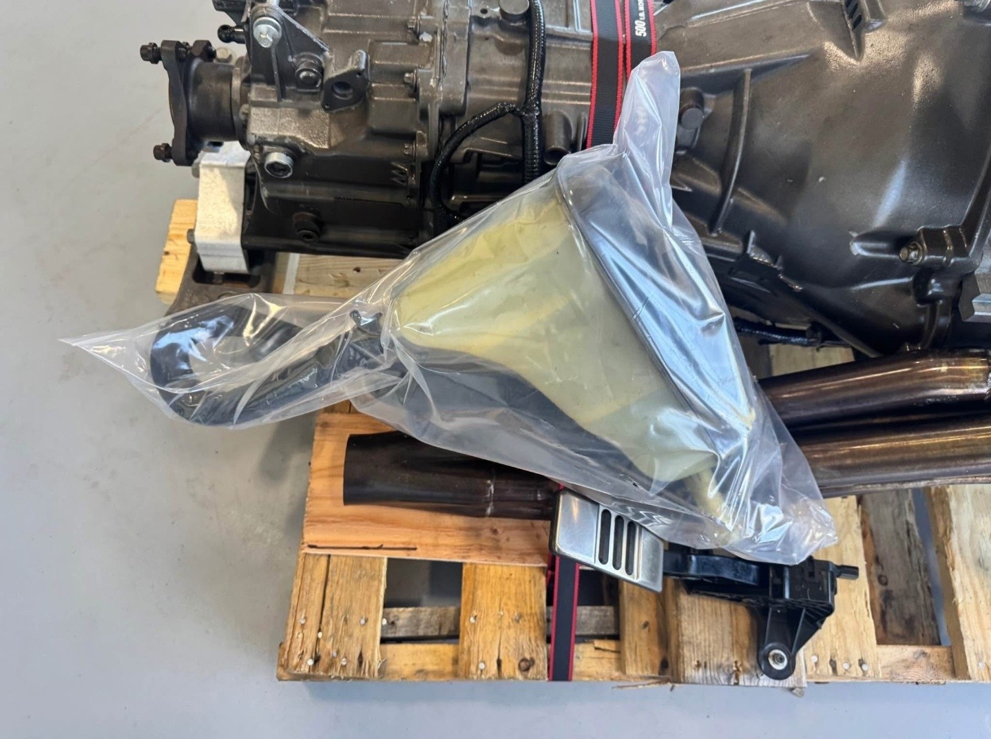 2011 mustang gen 1 coyote mt 82 drivetrain with a whipple supercharger kit 2011 mustang gen 1 coyote mt 82 drivetrain with a whipple supercharger kit