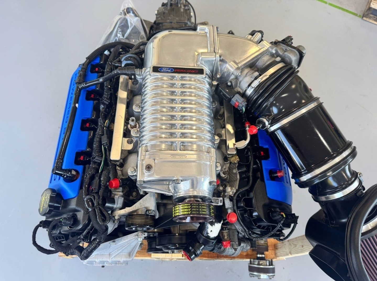 2011 mustang gen 1 coyote mt 82 drivetrain with a whipple supercharger kit 2011 mustang gen 1 coyote mt 82 drivetrain with a whipple supercharger kit